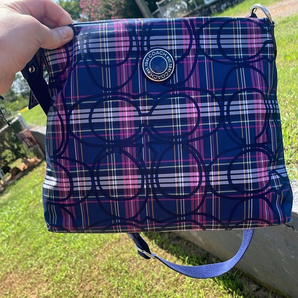 - Coach Purse - Picture 9 of 13